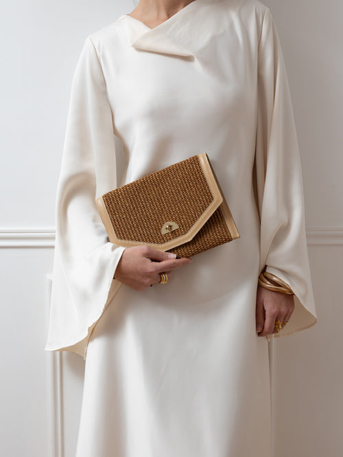 The Twist Lock Pouch - Sheepskin Goat Grain & Raffia